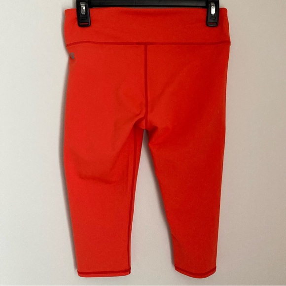 Fabletics Capri Leggings sz Small Orange - Picture 2 of 5